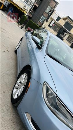 Chrysler 200